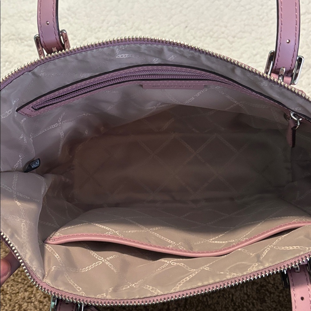 Michael Kors Mauve Shoulder Bag - Picture 3 of 4